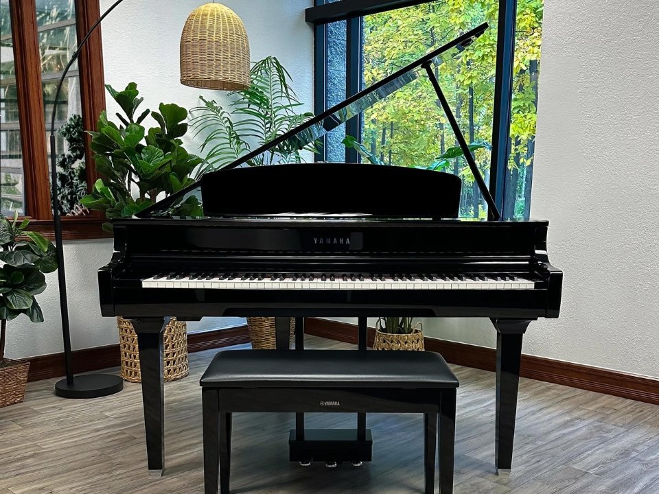 YAMAHA CLP-795 GP PE - Ảnh thực tế 3